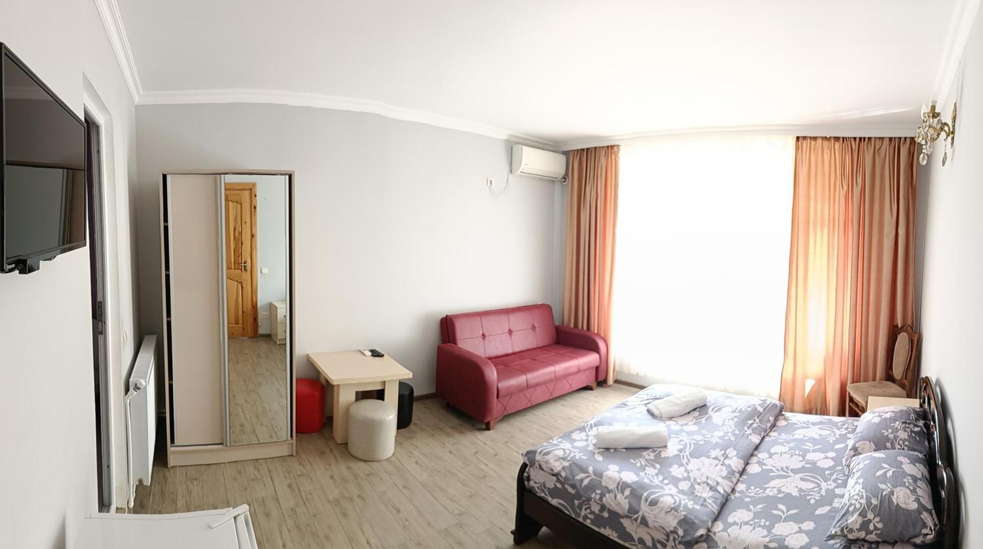 Str.Agmashenebeli 548 Hotel Kobuleti Eksteriør billede