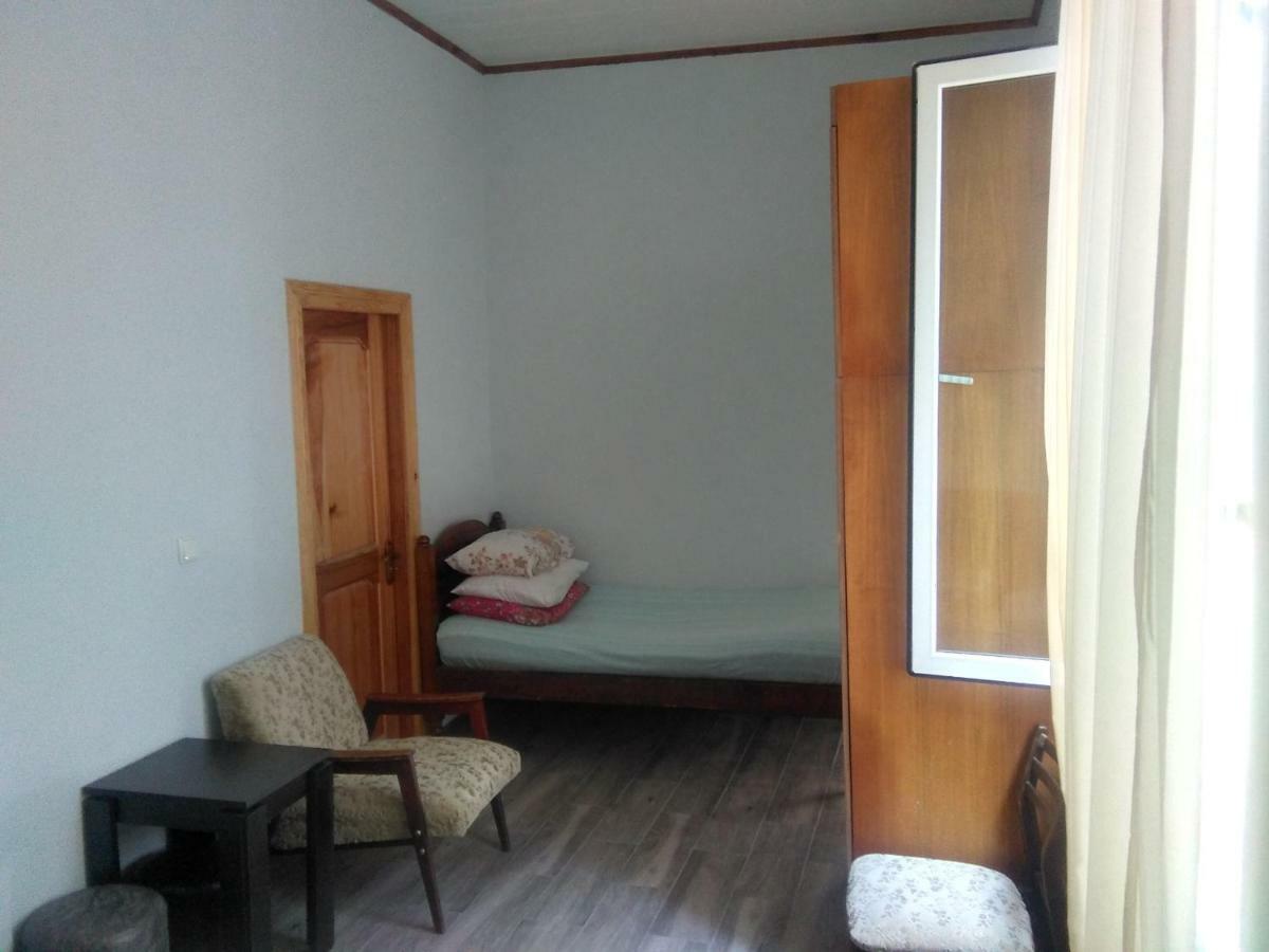 Str.Agmashenebeli 548 Hotel Kobuleti Eksteriør billede